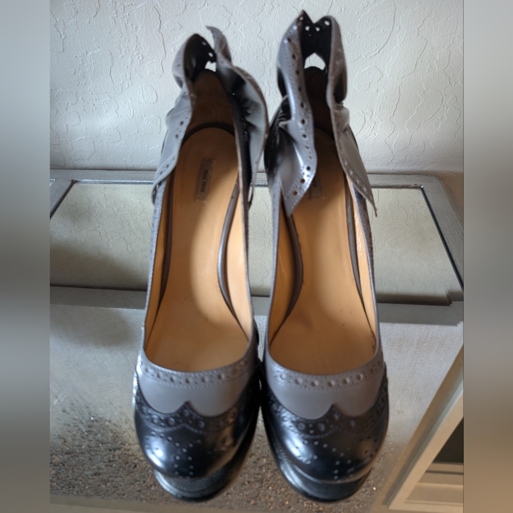 Miu Miu Grey/Black Patent Leather Brogue Platform Pumps - Picture 7 of 16